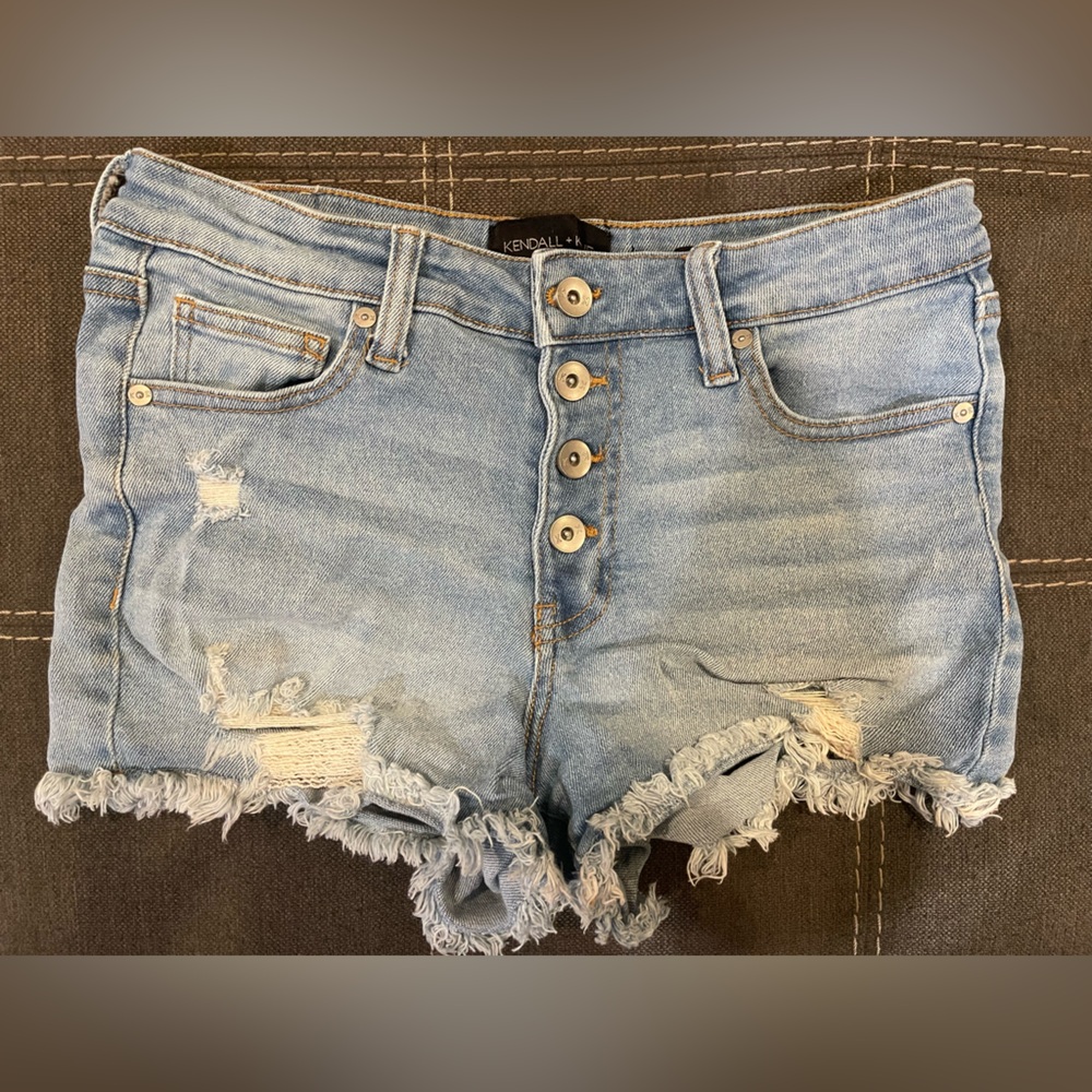 Kendall & Kylie Light Wash Distressed Cropped Jeans